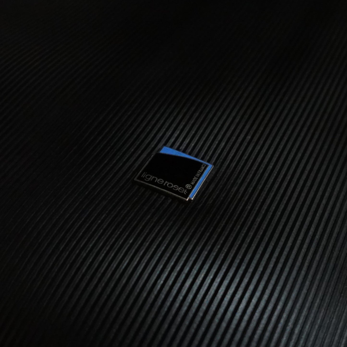 Ligne Roset ZEN Sessel | Kunstleder Schwarz | Freischwinger Design Lounge Chair