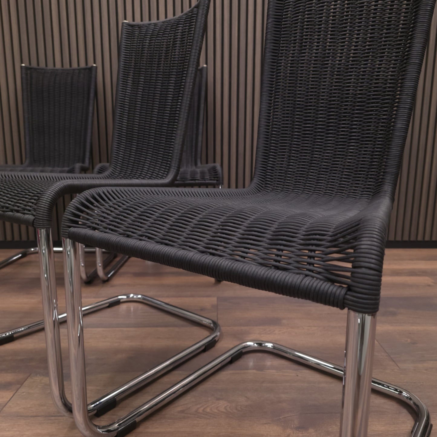 TECTA WK 724 | 6er Set Kragstühle Schwarz | Freischwinger Stühle Bauhaus Chair