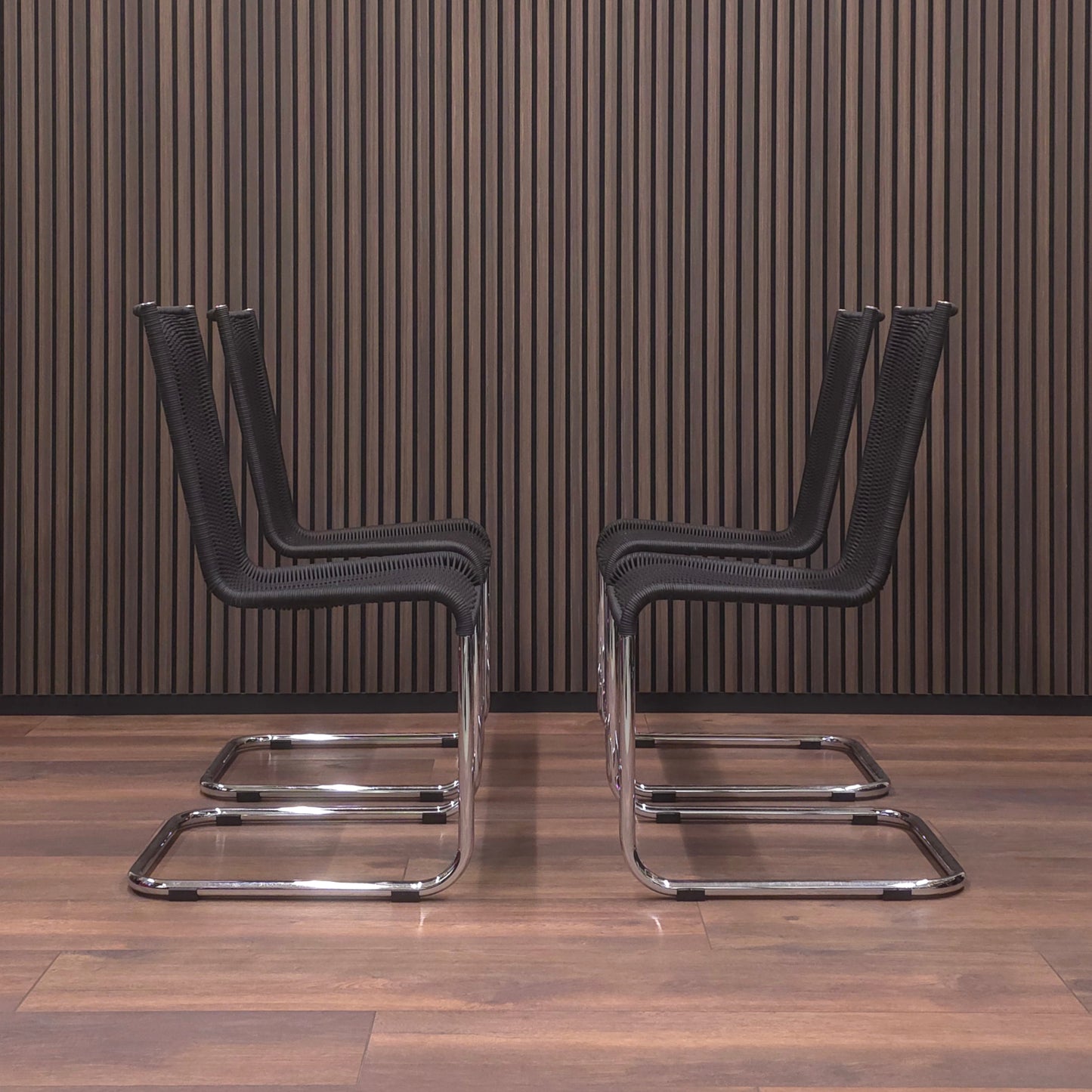 TECTA WK 724 | 4er Set Kragstühle Schwarz | Freischwinger Stühle Bauhaus Chair