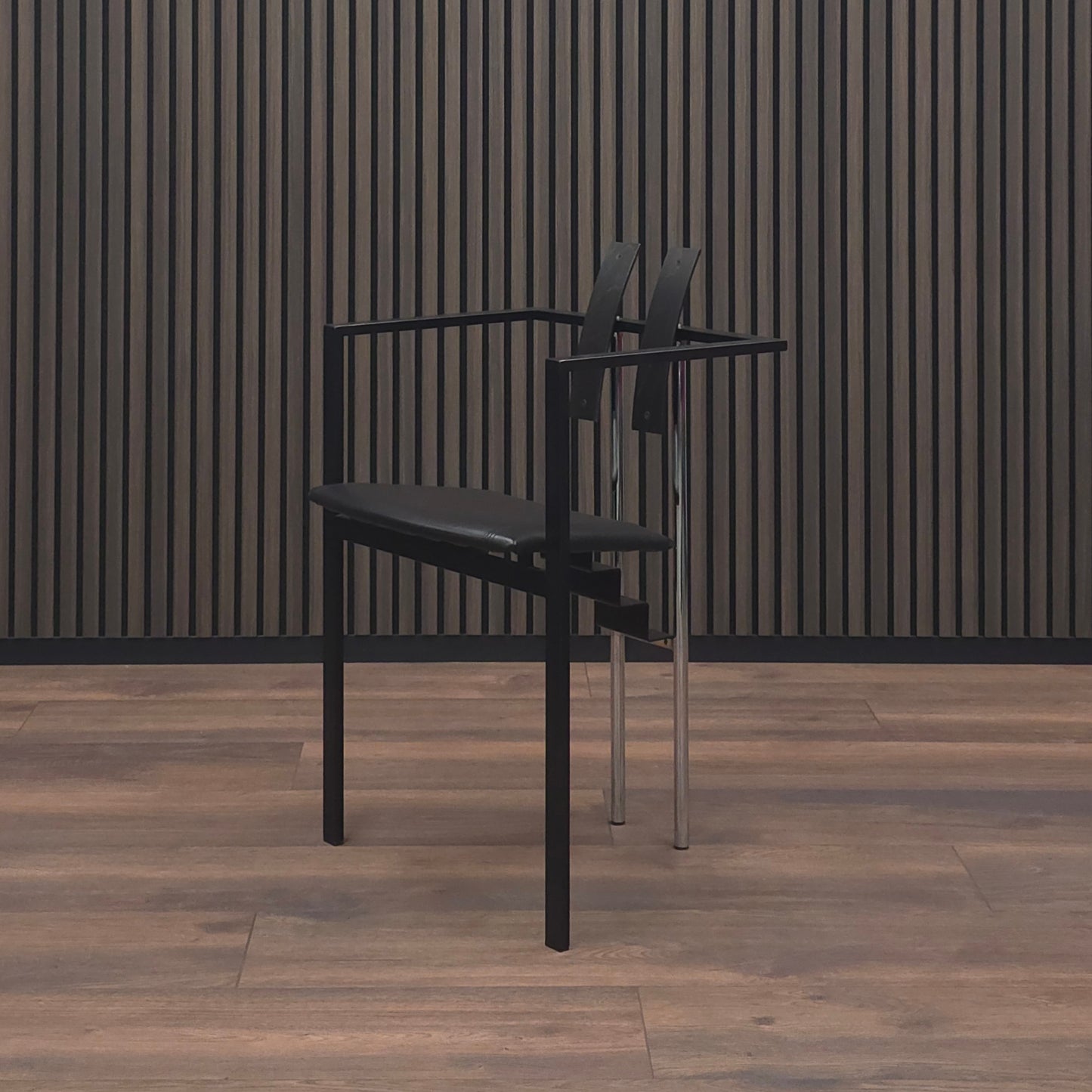 KFF | TRIX | 1 von 2 | Leder Sitz | Memphis Design Pop Art Stuhl | Bauhaus Stil