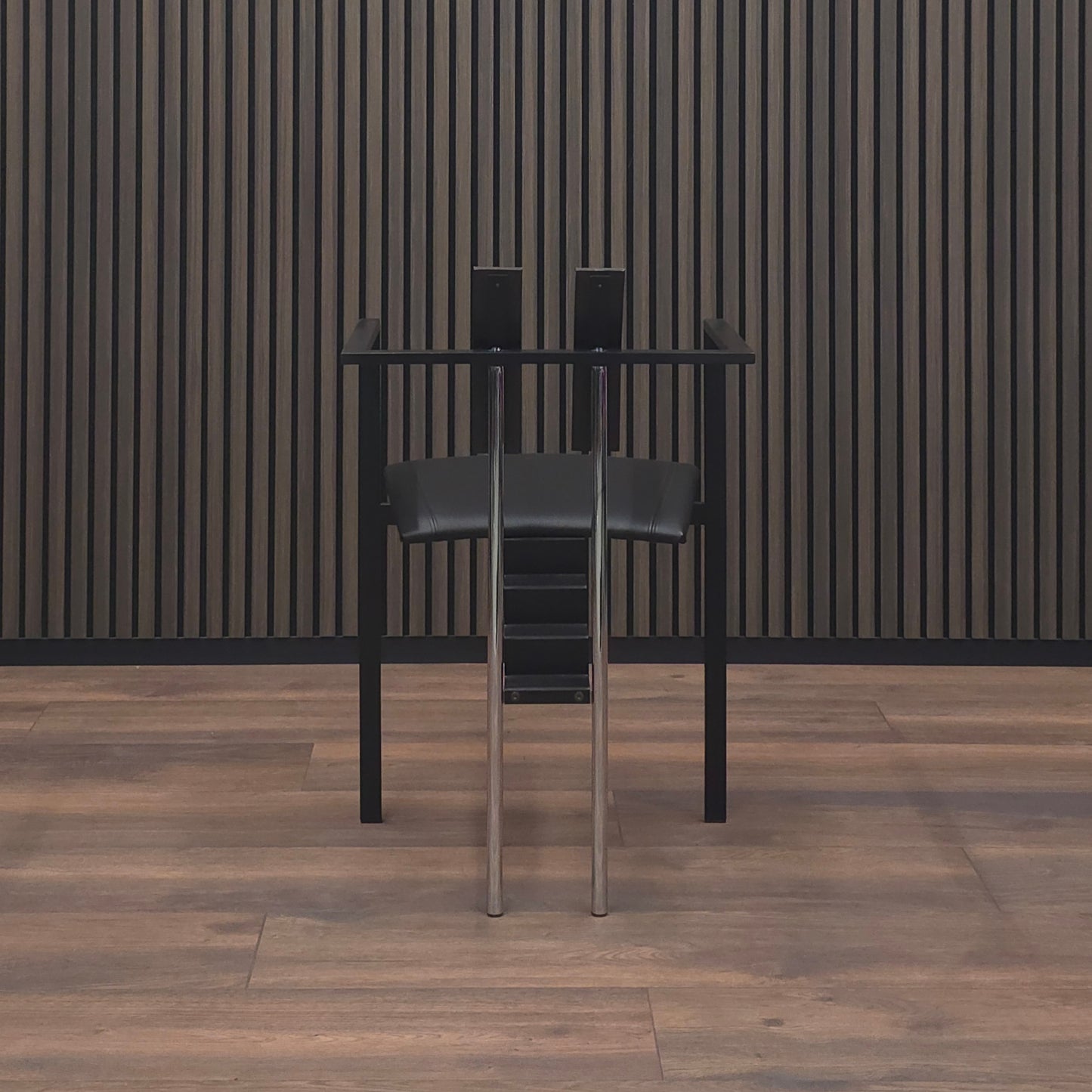 KFF | TRIX | 1 von 2 | Leder Sitz | Memphis Design Pop Art Stuhl | Bauhaus Stil