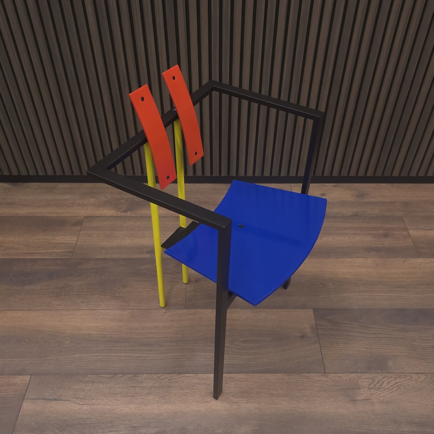 KFF | TRIX | Red & Blue Chair | Memphis Design Pop Art Stuhl | Bauhaus Stil